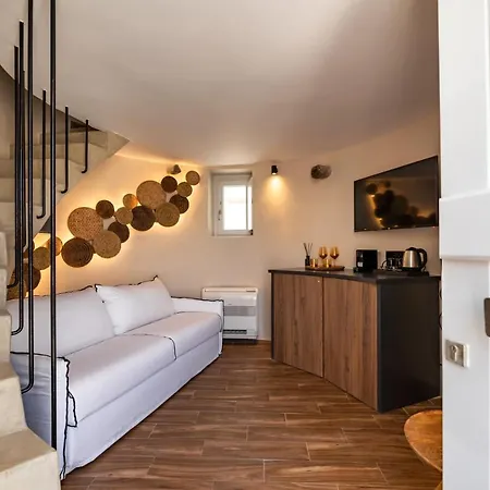 Lami Traditional Windmill - With Private Pool And Jacuzzi *