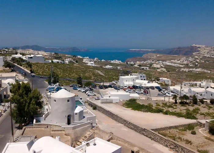 Lami Traditional Windmill - With Private Pool And Jacuzzi *