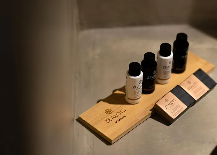 Lami Traditional Windmill - With Private Pool And Jacuzzi 빌라 피르고스