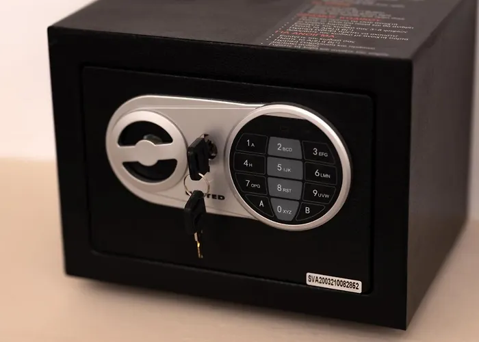 Lami Traditional Windmill - With Private Pool And Jacuzzi