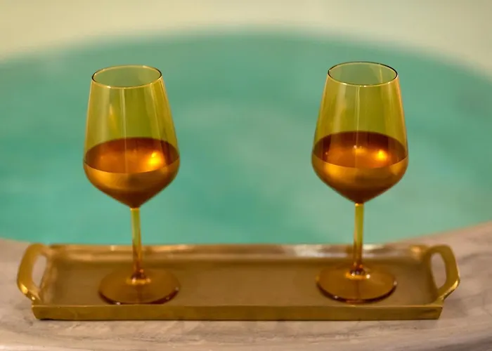 Lami Traditional Windmill - With Private Pool And Jacuzzi Villa Pýrgos