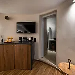 Lami Traditional Windmill - With Private Pool And Jacuzzi Villa Pýrgos